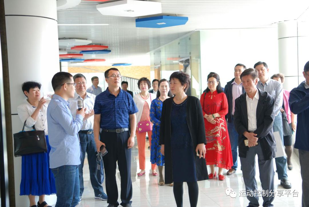 唐山市政協(xié)副主席、民進(jìn)唐山市委主委王福燕一行蒞臨常州固高智能裝備協(xié)同創(chuàng)新中心參觀指導(dǎo)
